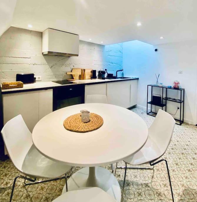 *Astoria 6* Appart Cosy En Plein Centre Vichy Exterior foto